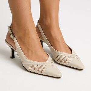 Bandolino Ivory Slingback Kitten Heel Pumps Pointed Toe Size 6M